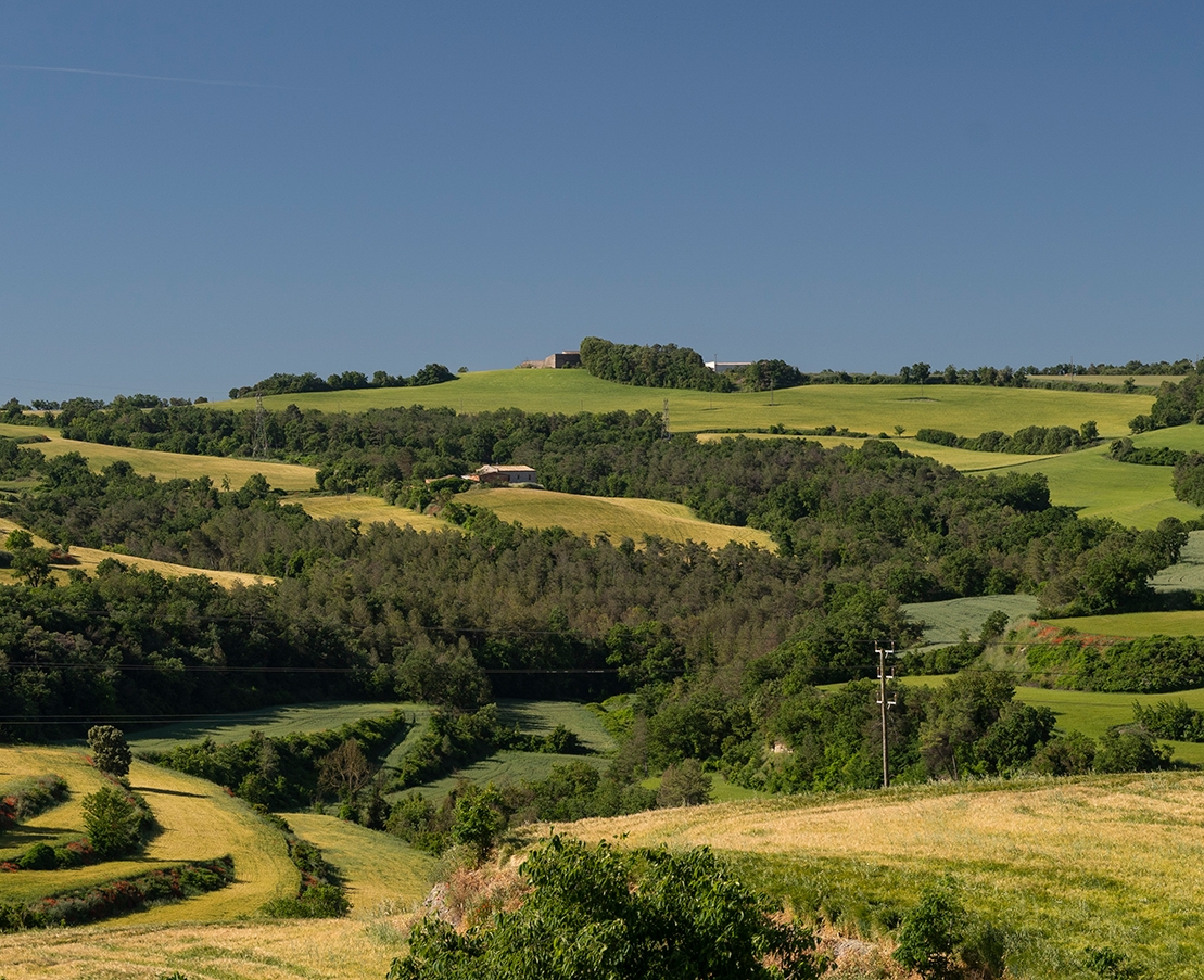 Edificaci&oacute; a&iuml;llada de Montmaneu.