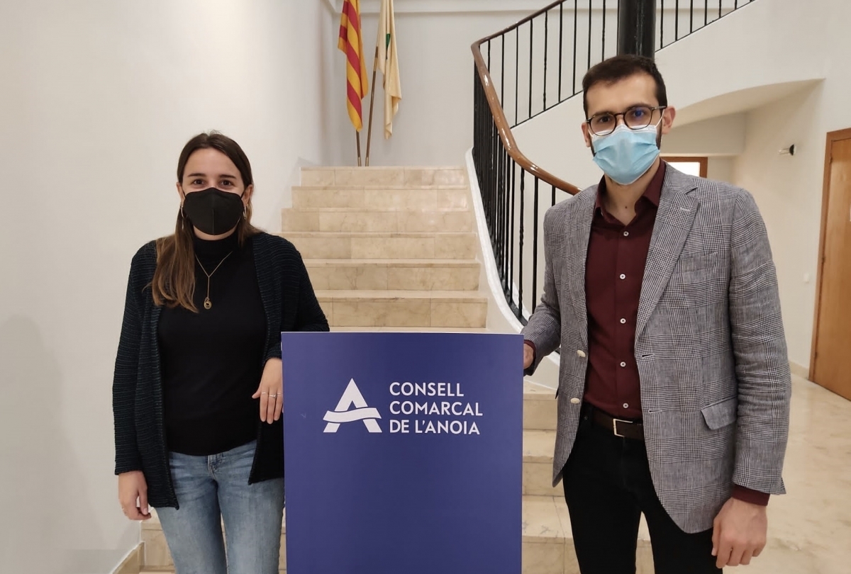 Blanca Pellicer, de l'Ateneu Cooperatiu, amb Jordi Cuadras